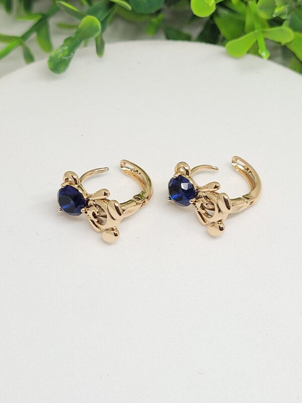 20250814_114541 Dazzling Crystals Anti-Tarnish Stud Earrings