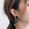 VWE1023-p2 Pearl Glamour Studs