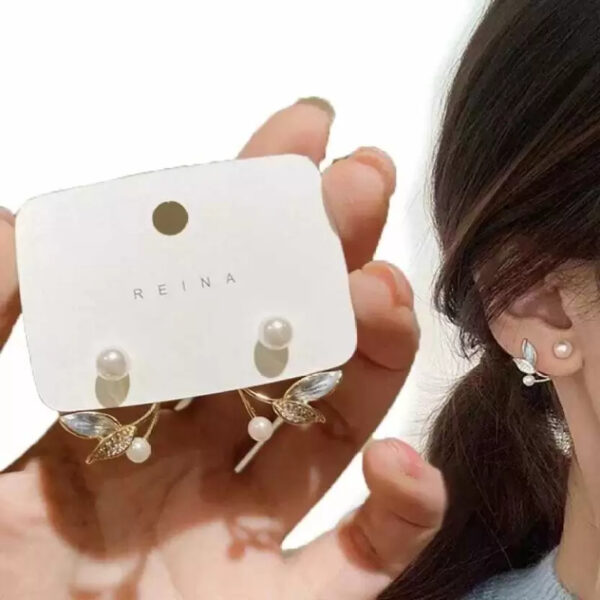 VWE1027-p1 Pearl Whisper Studs