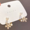 VWE1028-p1 Cute Korean Flower Stud