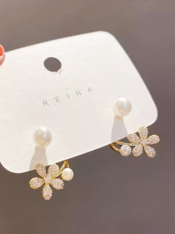 VWE1028-p1 Cute Korean Flower Stud