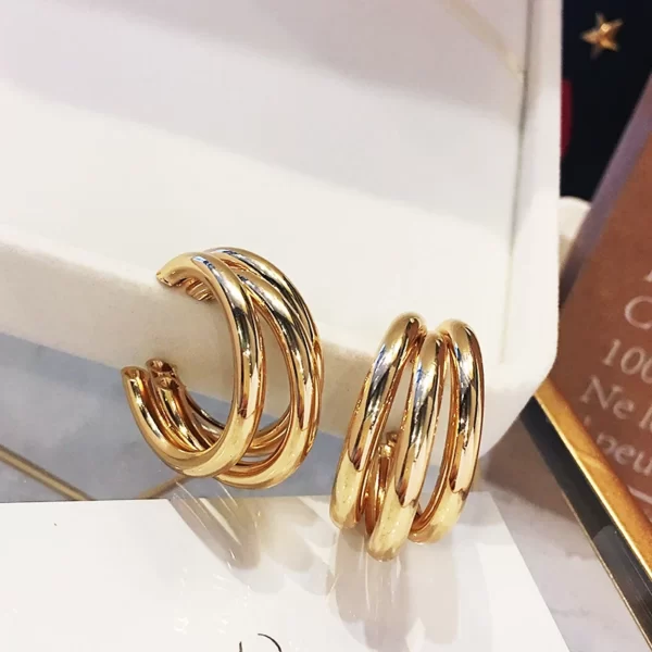 VWE1036-p2 Hoop Earrings Metal Alloy with 3 Rows Tube Design Versatile Statement Earring