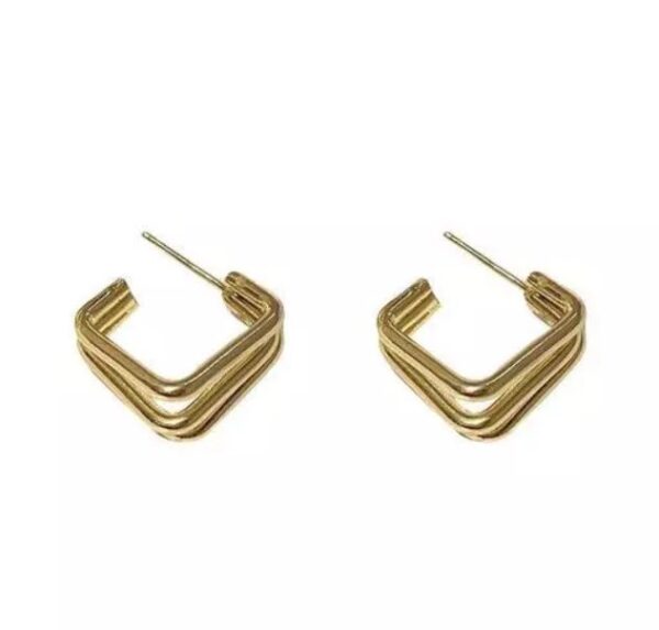 VWE1042-p2 Funky Square Style Earing
