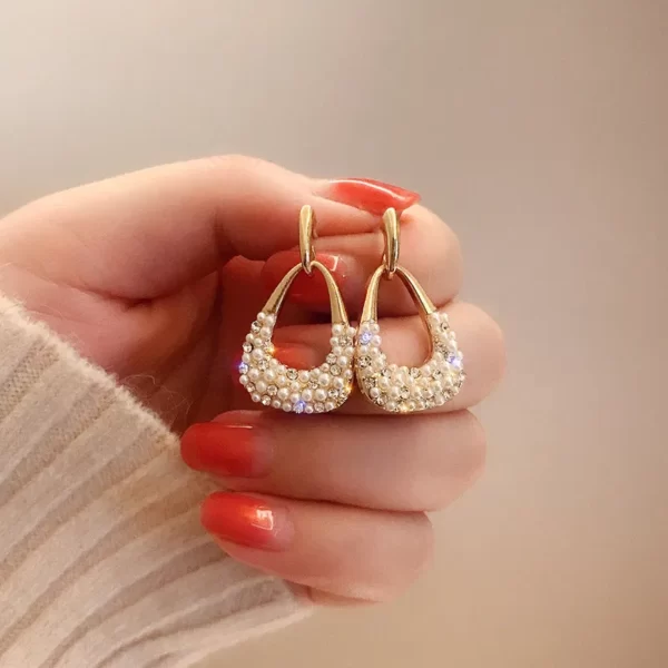 VWE1043-p3 New trendy geometric pearl earrings