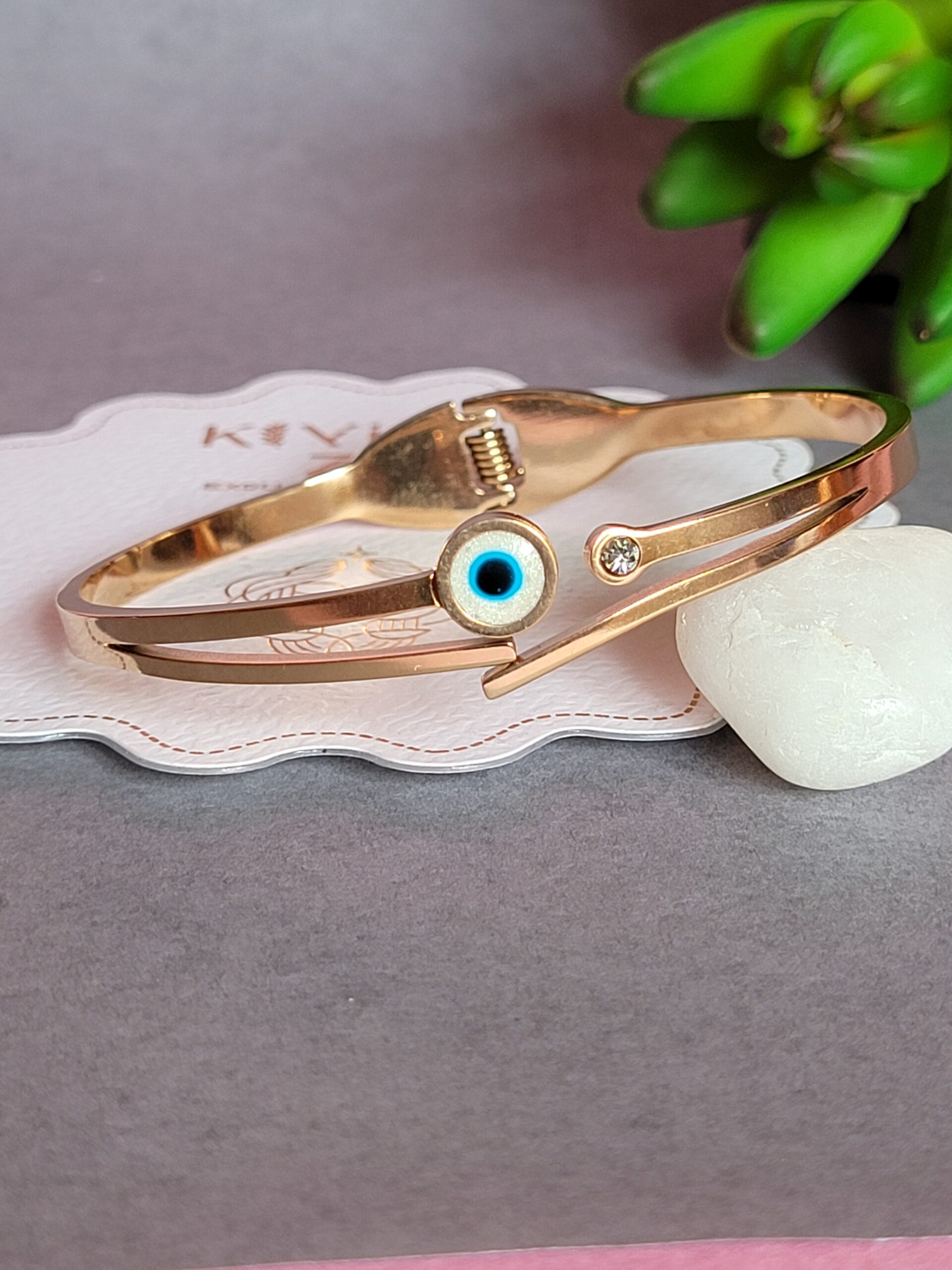 anti-tarnish-VTB1001-p4 Exquisite Armlets Anti-Tarnish Bangel Bracelet