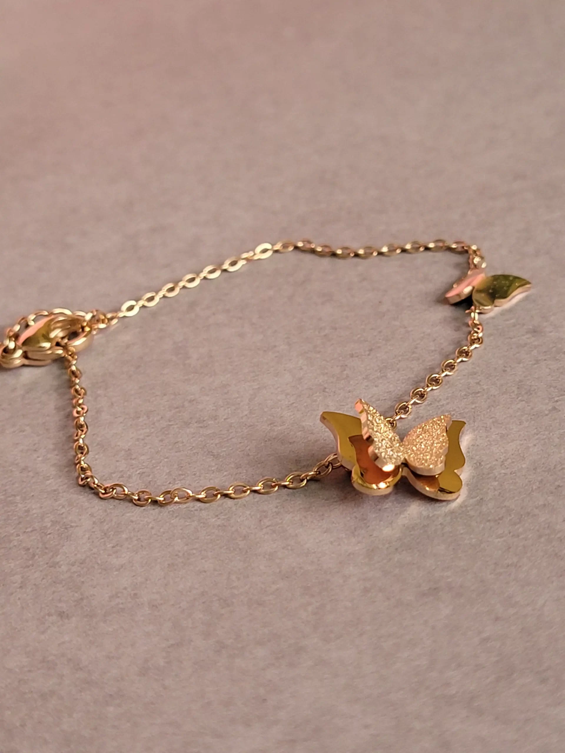 anti-tarnish-VTB1013-p3 Butterfly Delight Anti-Tarnish Bracelet