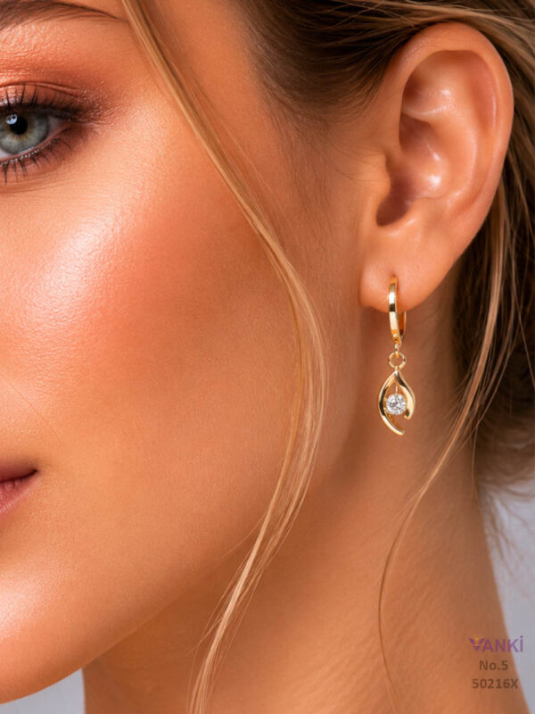 Vanki_Anti-Tarnish Earrings_9a Serene Beam Anti-Tarnish Hoops