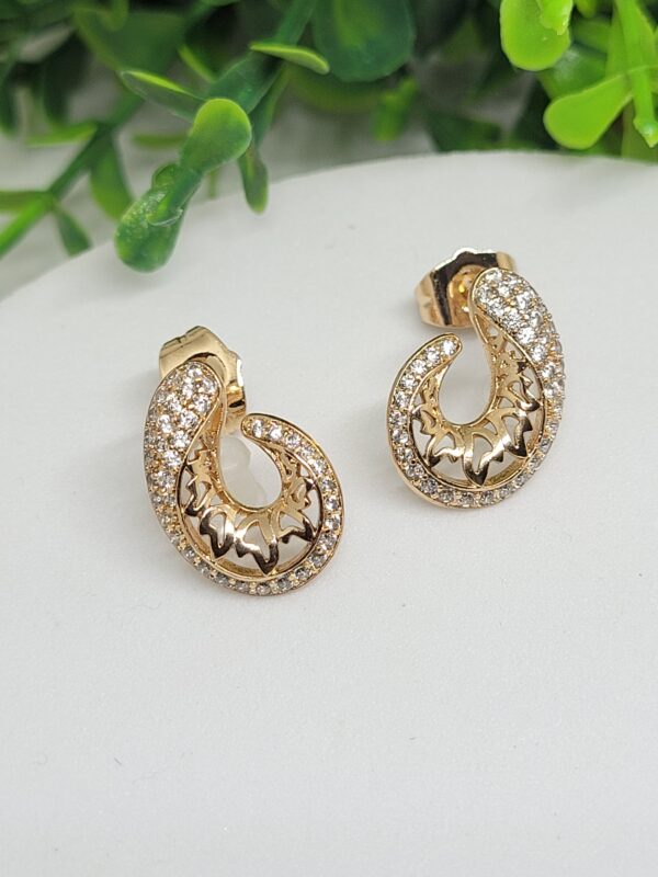 Glam XP Stud Earrings