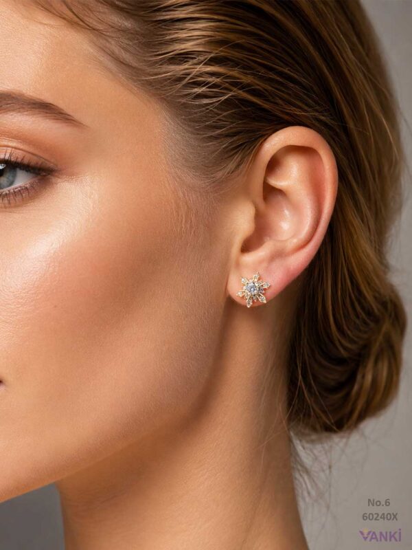 Vanki_Anti-Tarnish Earrings_8.3 Twirl & Glow Anti-Tarnish Studs