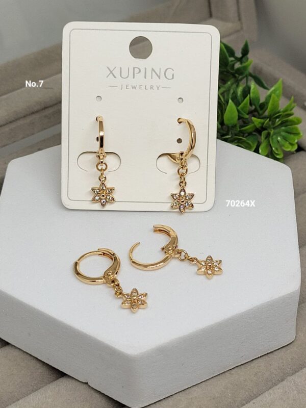 Twirl & Glow XP Studs