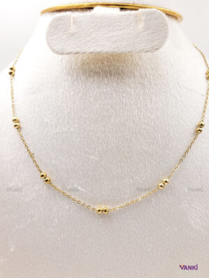 Vanki Anti-Tarnish Delicate Gold necklace_11.0 Celestial Trinity Non Tarnish Chain Pendant