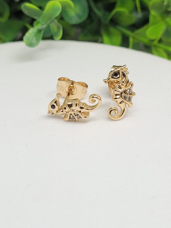 XP Sea Horse Stud Earring