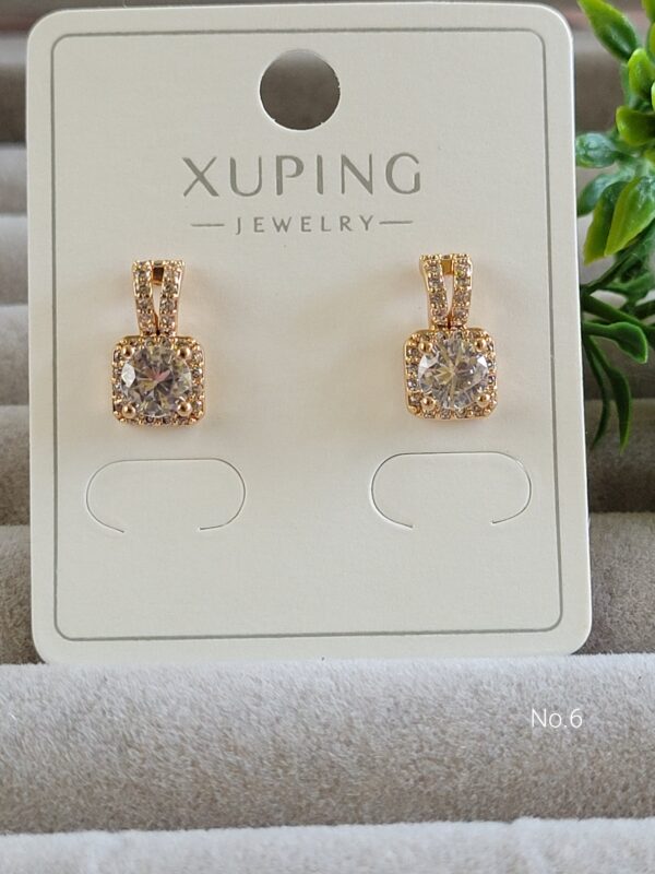 Gleam Set XP Stud