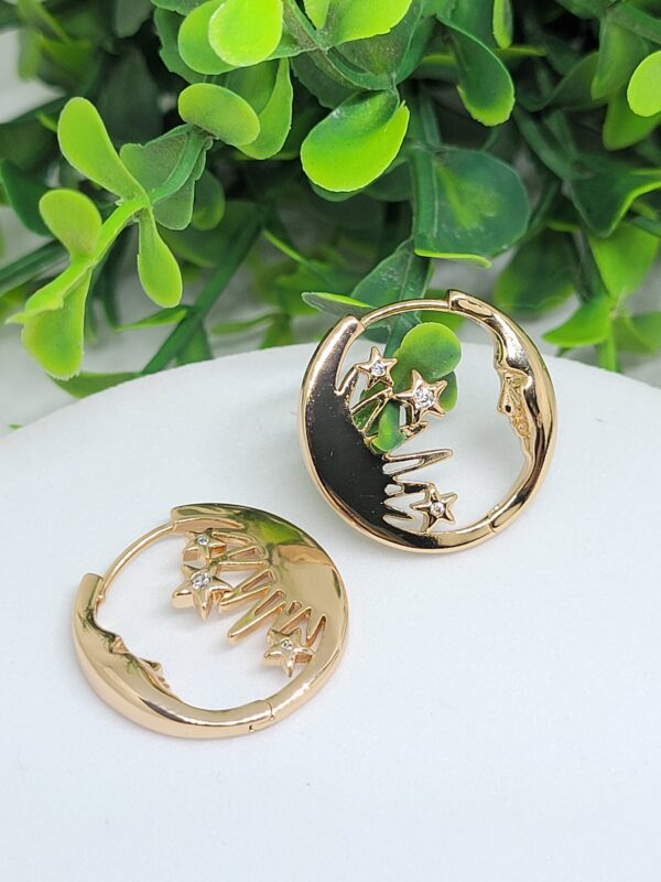 Gleam Set XP Huggie Earrings 