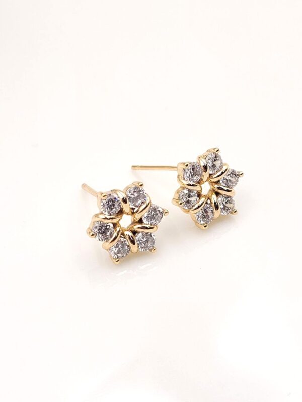 Fintasy XP Studs