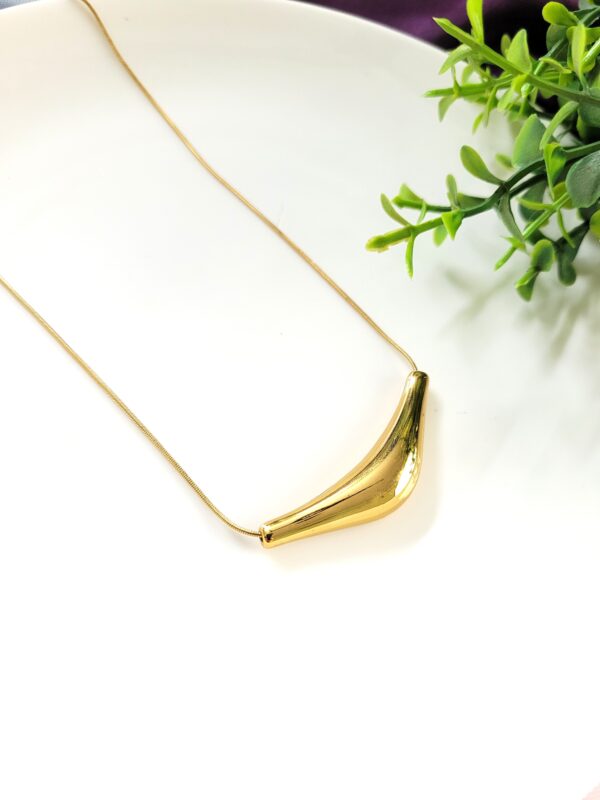 20251029_132441 Glow Bar Anti-Tarnish Chain pendant