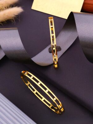 Glow line Anti-Tarnish Bangle