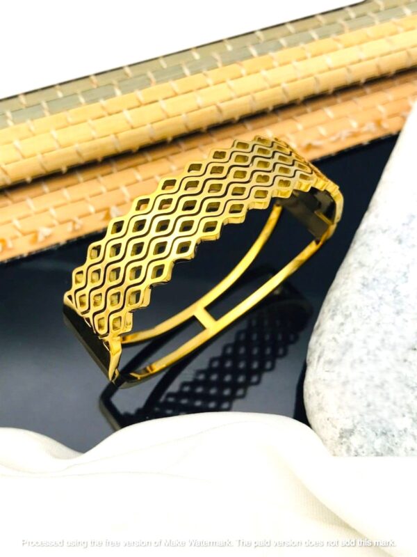 Aurel Anti-Tarnish Bangles