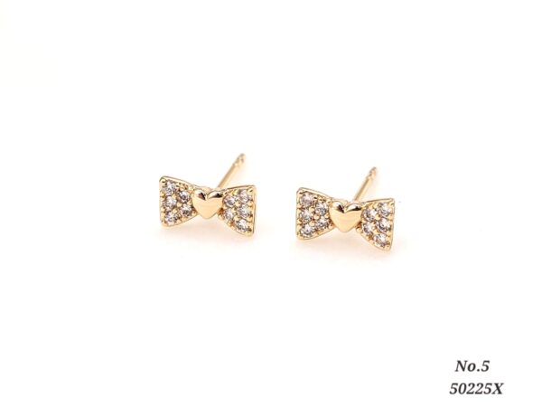 photo_2026-02-15_20-04-52 Dainty Dazzle Anti-Tarnish Earrings