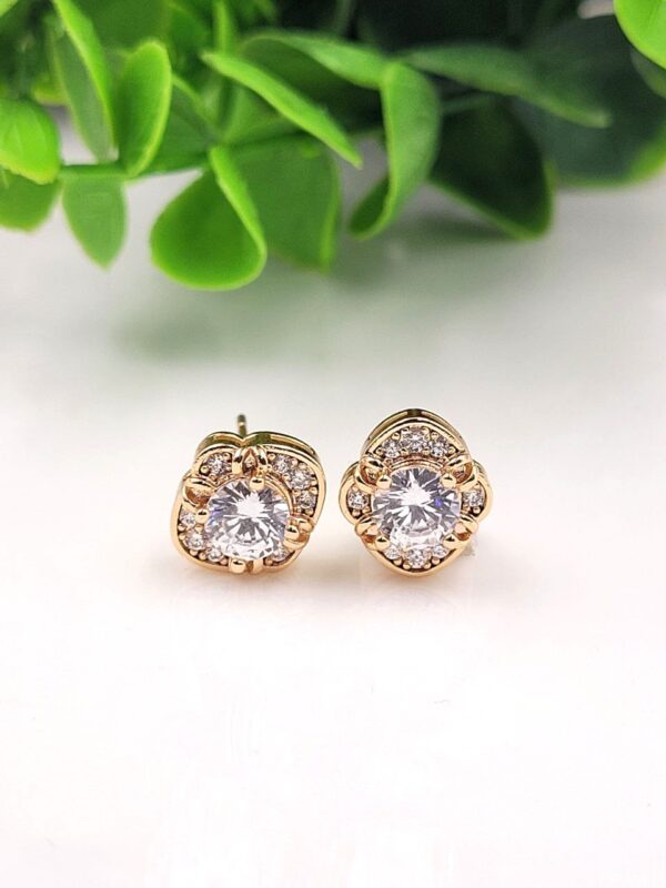 Vanki Crystal Royale Anti-Tarnish Earrings