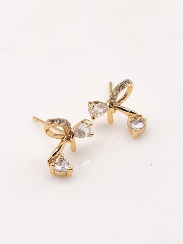 photo_2026-04-23_10-06-02 Candy Knot Anti-Tarnish Studs