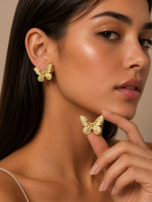 Elio Sculptura Anti-Tarnish Stud Earrings