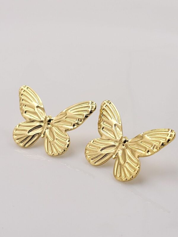 Elio Sculptura Anti-Tarnish Stud Earrings