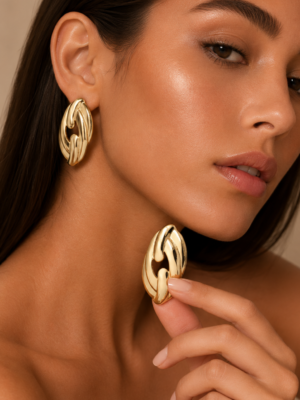 Elio Aviora Anti-Tarnish Stud Earrings