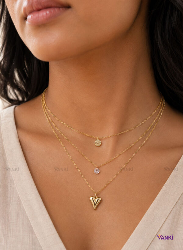 Vanki Anti-Tarnish Delicate Gold necklace_4 Vanki Timeless Necklaces