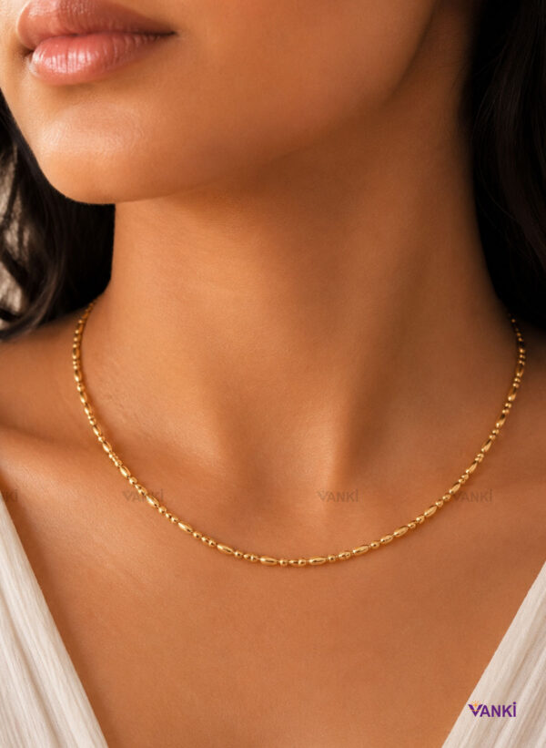 Vanki Anti-Tarnish Delicate Gold necklace_2 Vanki Elite Necklaces